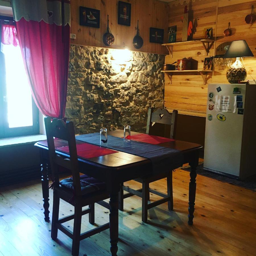 Les 3Crokignols, Maison D'Hote Familiale. Saffloz Bagian luar foto