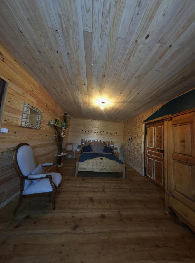 Les 3Crokignols, Maison D'Hote Familiale. Saffloz Bagian luar foto