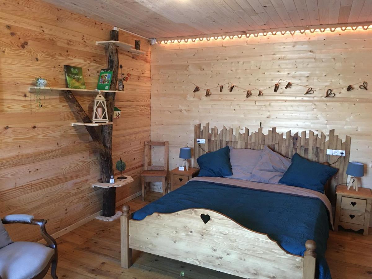 Les 3Crokignols, Maison D'Hote Familiale. Saffloz Bagian luar foto